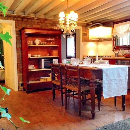 Semesterbostad Loft La Caorliega